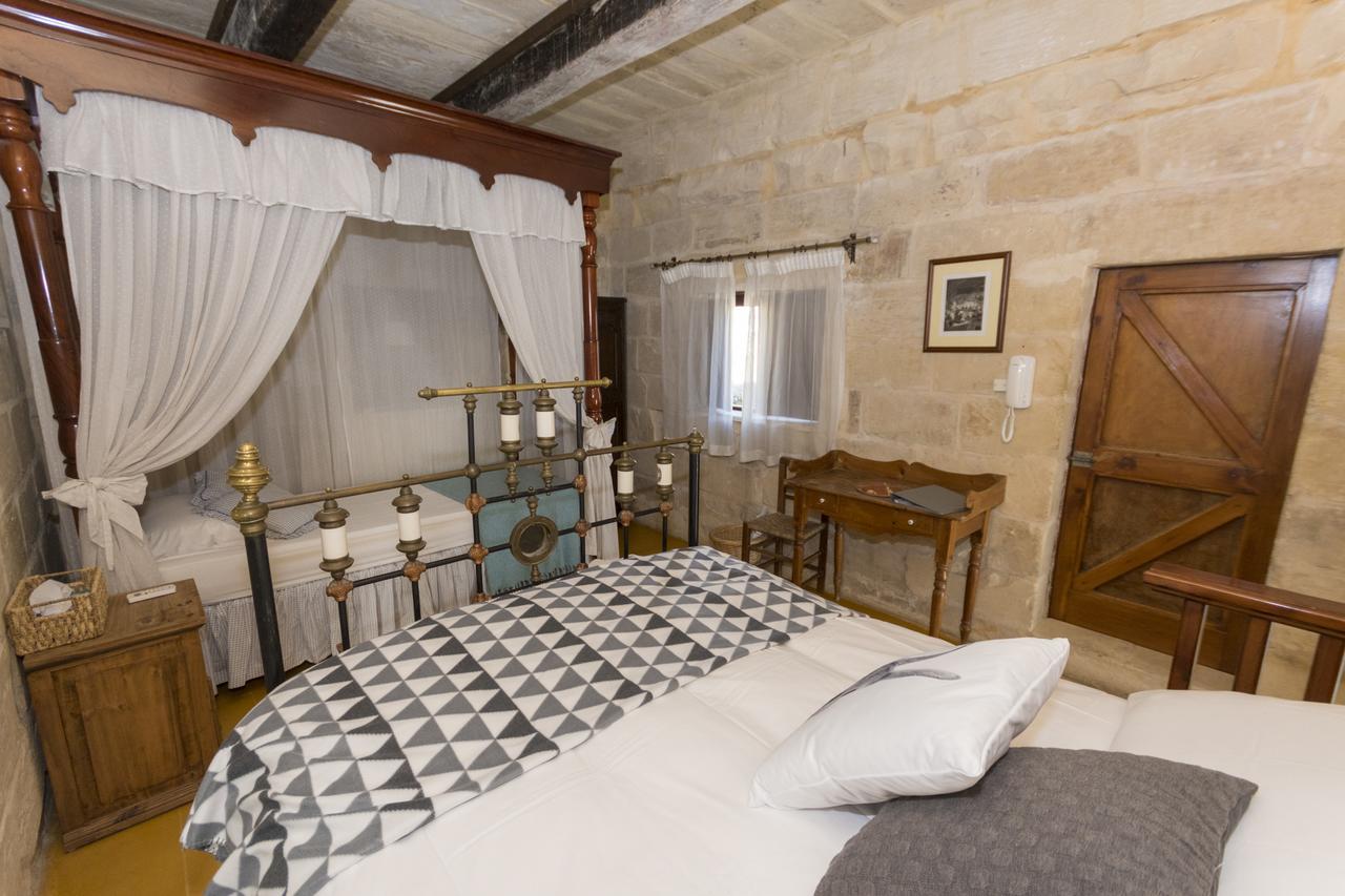 The Burrow Guest House Tarxien Exterior photo