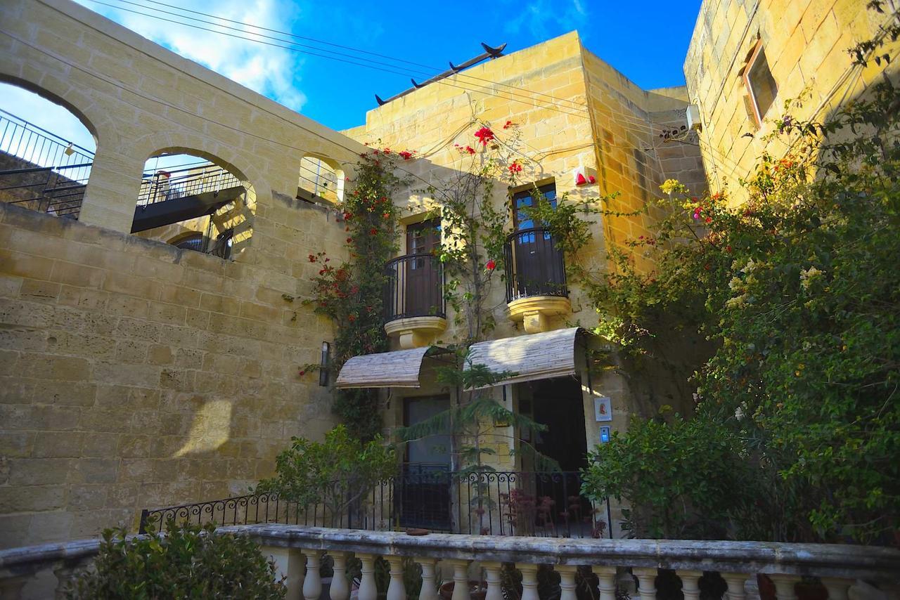 The Burrow Guest House Tarxien Exterior photo
